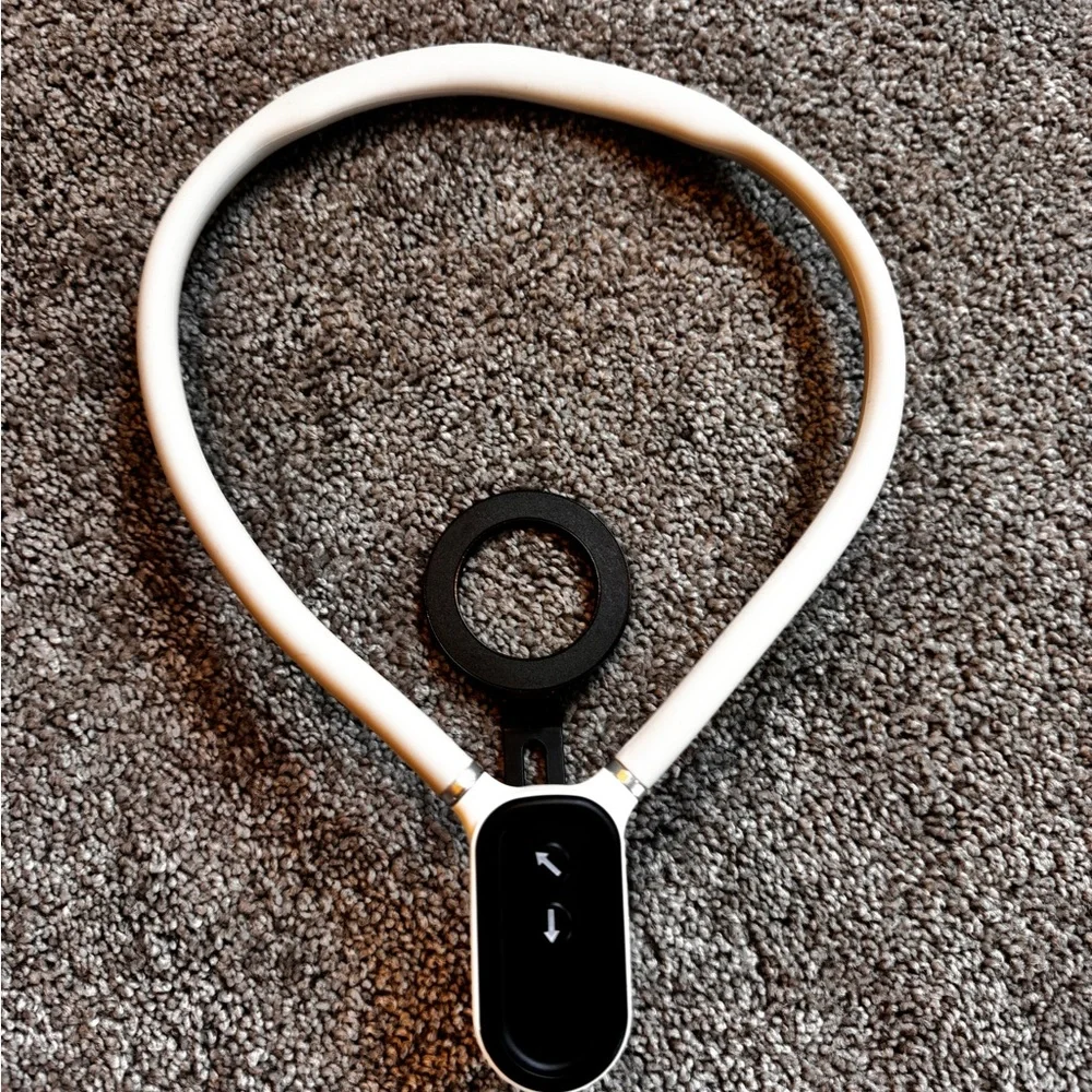 Hands free iphone mount neck mount adjustable magnetic